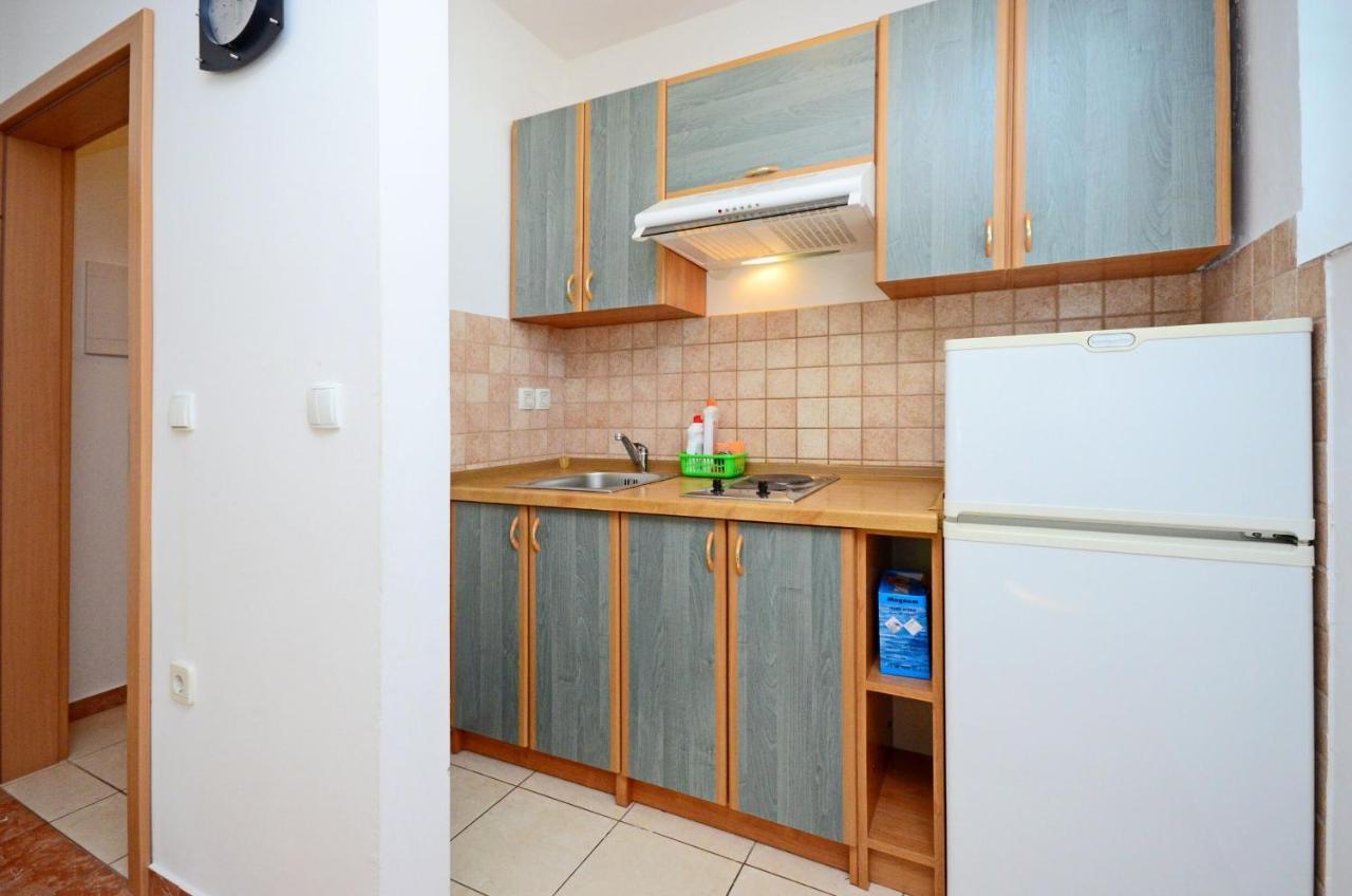 Apartments Blazenka Banjol 外观 照片